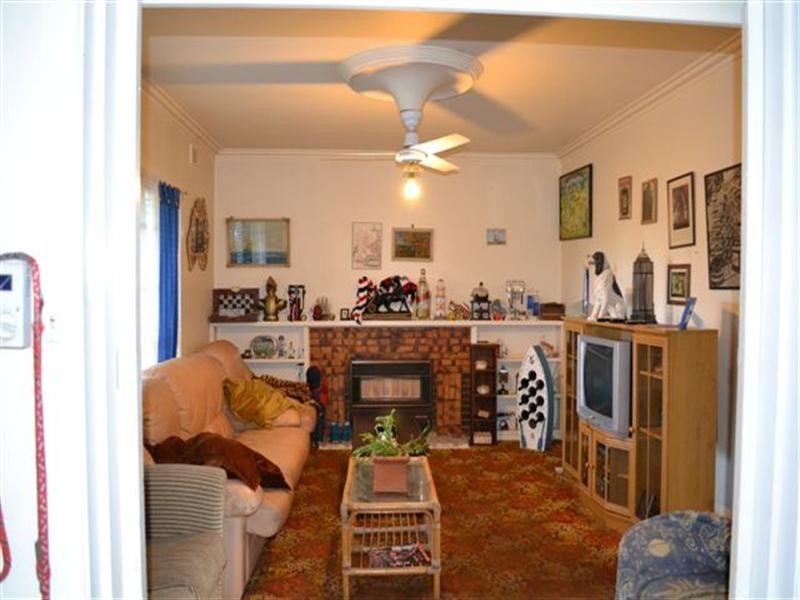 141 Porter Road, Heidelberg Heights VIC 3081