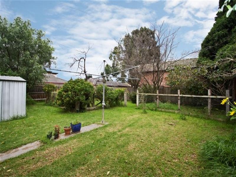 58 Southern Road, Heidelberg Heights VIC 3081