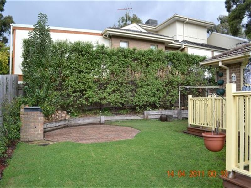 4 Lowan Avenue, Watsonia VIC 3087