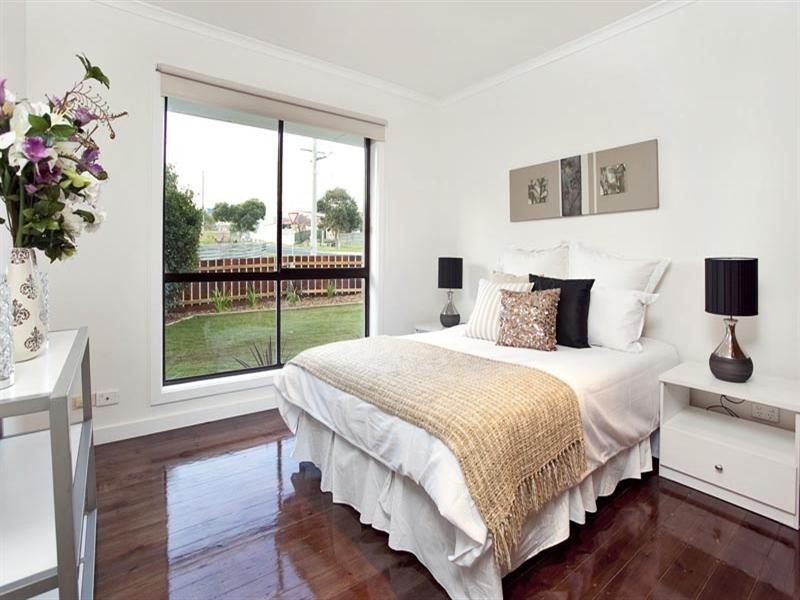 1/73 McEwan Road, Heidelberg Heights VIC 3081