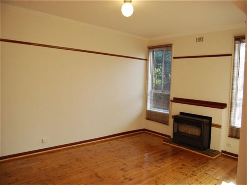 305 Bell Street, Bellfield VIC 3081