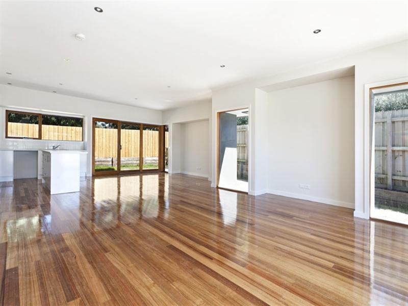 197 Oriel Road, Heidelberg West VIC 3081