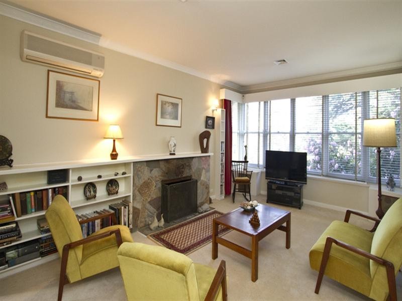 1 Hodgson Street, Heidelberg VIC 3084