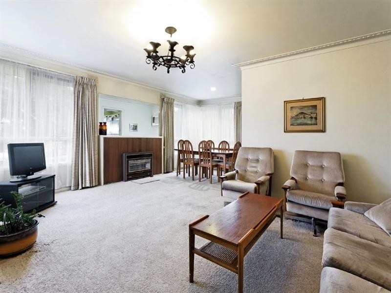 5 Cassowary Street, Doncaster East VIC 3109