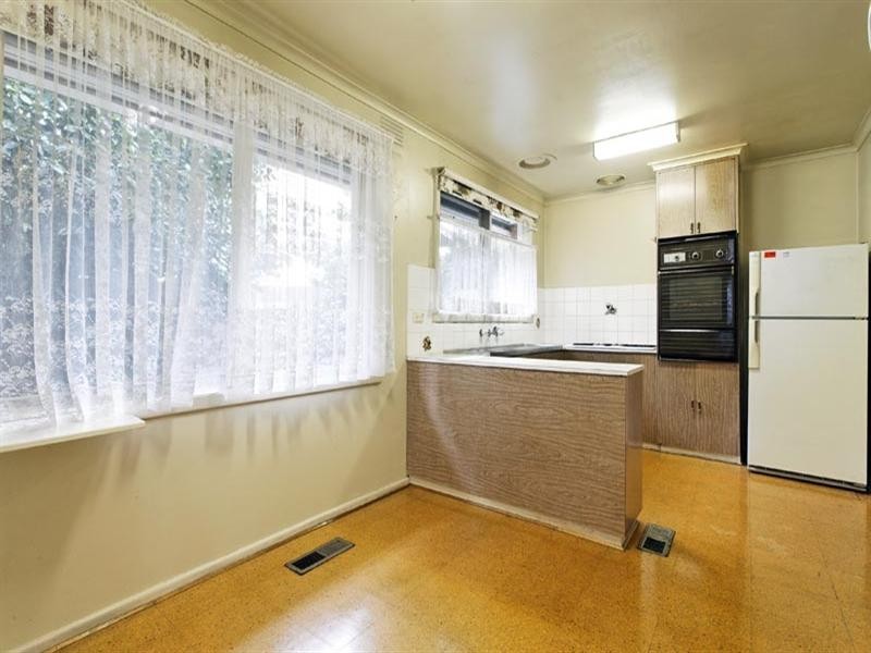 5 Cassowary Street, Doncaster East VIC 3109