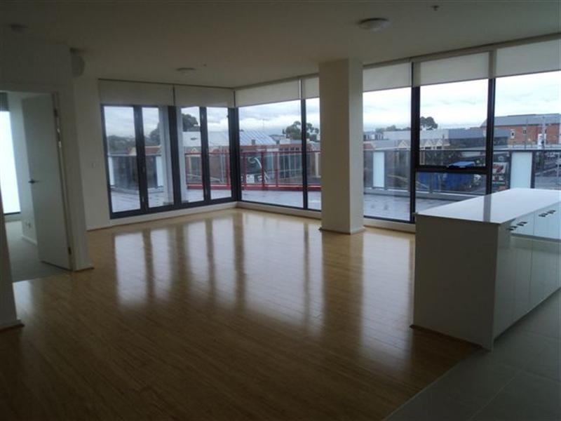 2.05/40 Burgundy Street, Heidelberg VIC 3084