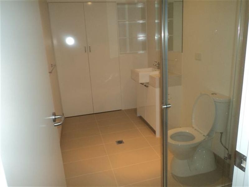 2.02/40 Burgundy Street, Heidelberg VIC 3084