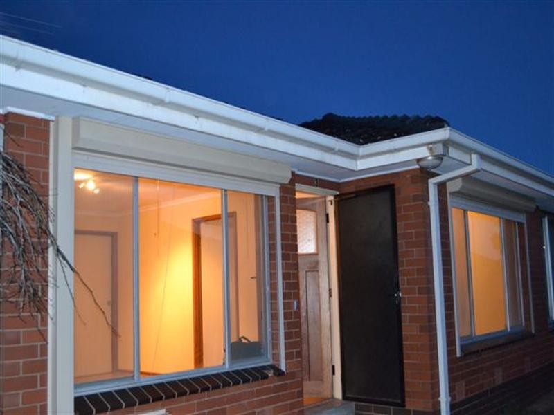 3/33 Barry Street, Reservoir VIC 3073