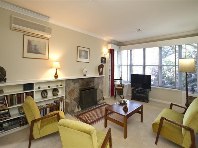 1 Hodgson Street, Heidelberg VIC 3084