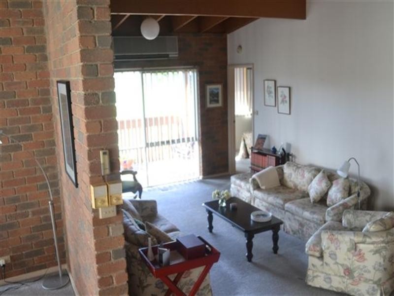 9 Longstaff Court, Doncaster East VIC 3109