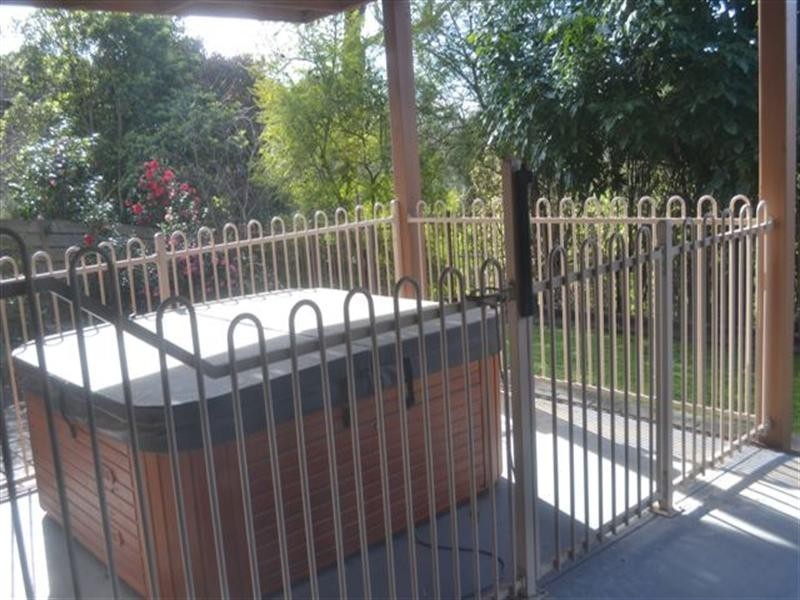 9 Longstaff Court, Doncaster East VIC 3109