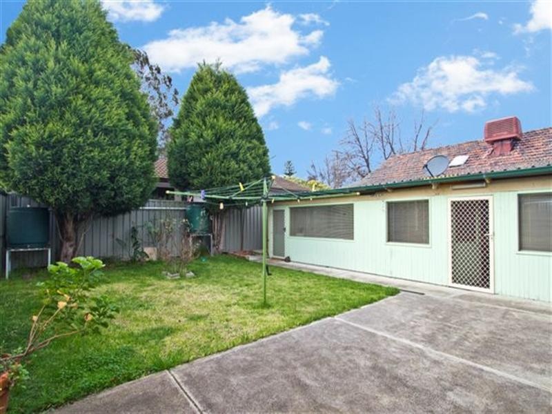 38 Lloyd Street, Heidelberg Heights VIC 3081