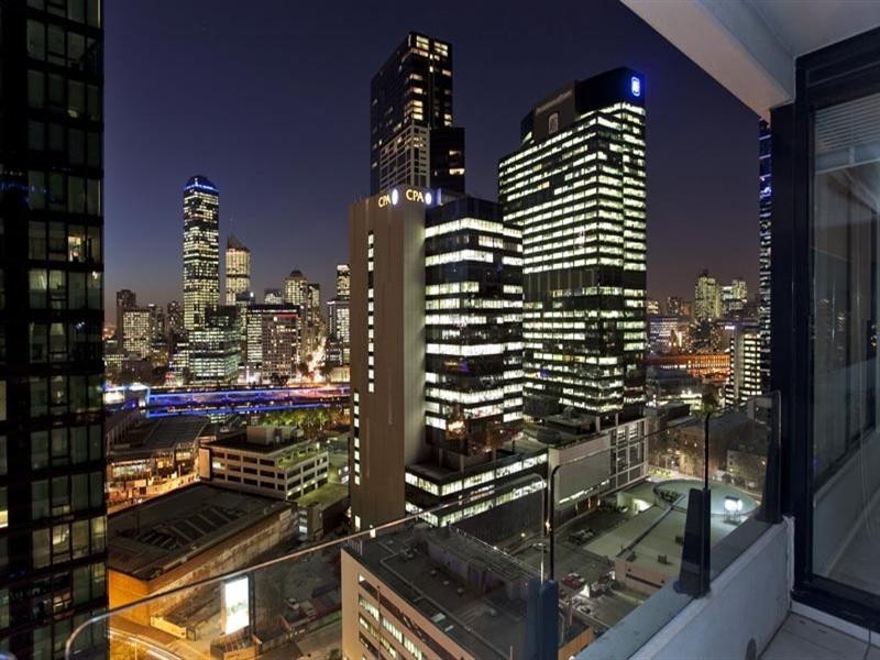 2202/163 City Road, Southbank VIC 3006