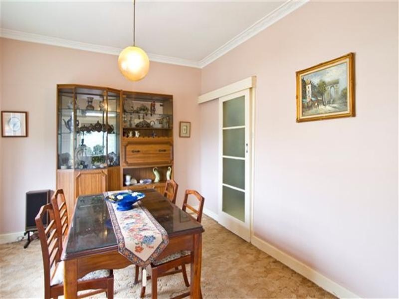 223 Rosanna Road, Rosanna VIC 3084