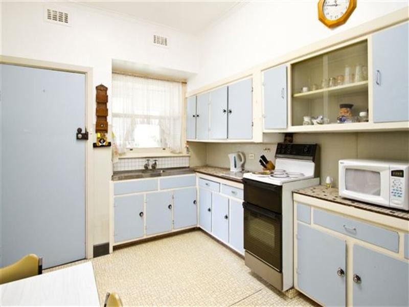 223 Rosanna Road, Rosanna VIC 3084