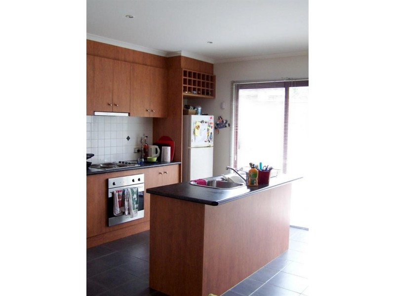 2/57 Rosanna Road, Heidelberg VIC 3084