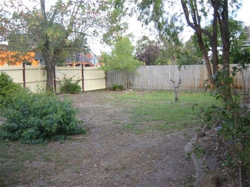 93 Oriel Road, Ivanhoe East VIC 3079