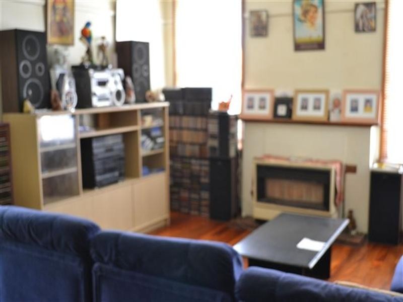 323 Bell Street, Bellfield VIC 3081