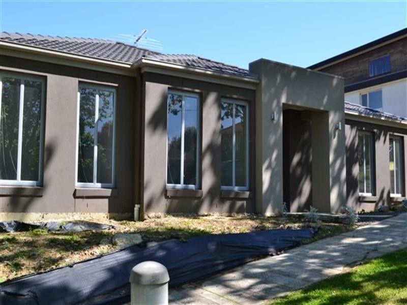 68 Darebin Street, Heidelberg VIC 3084