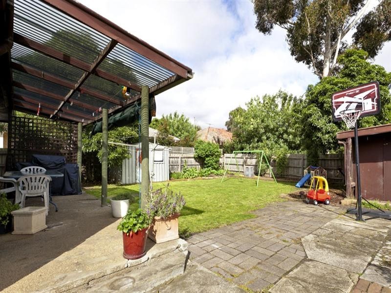 39 Alamein Road, Heidelberg West VIC 3081
