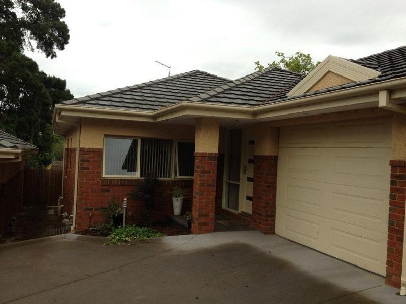 3/12 Station Road, Montmorency VIC 3094