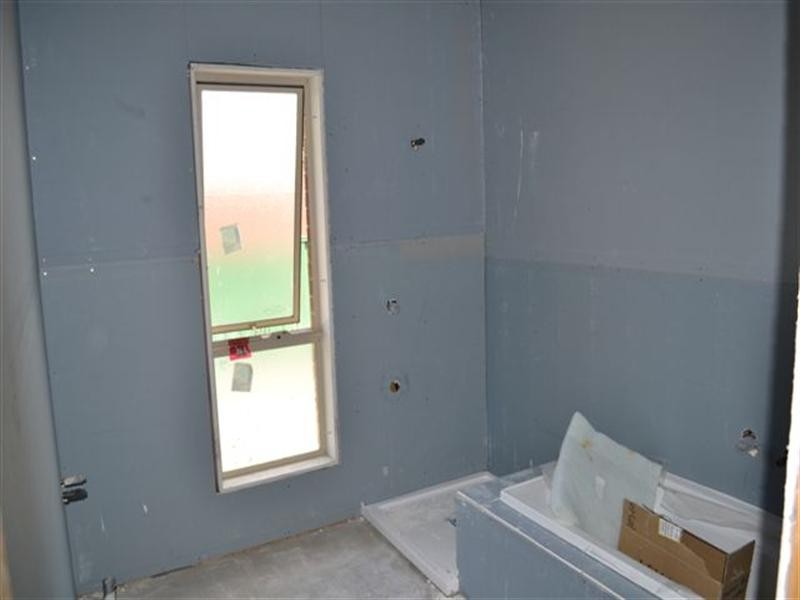 1,2,3/109 Schotters Road, Mernda VIC 3754