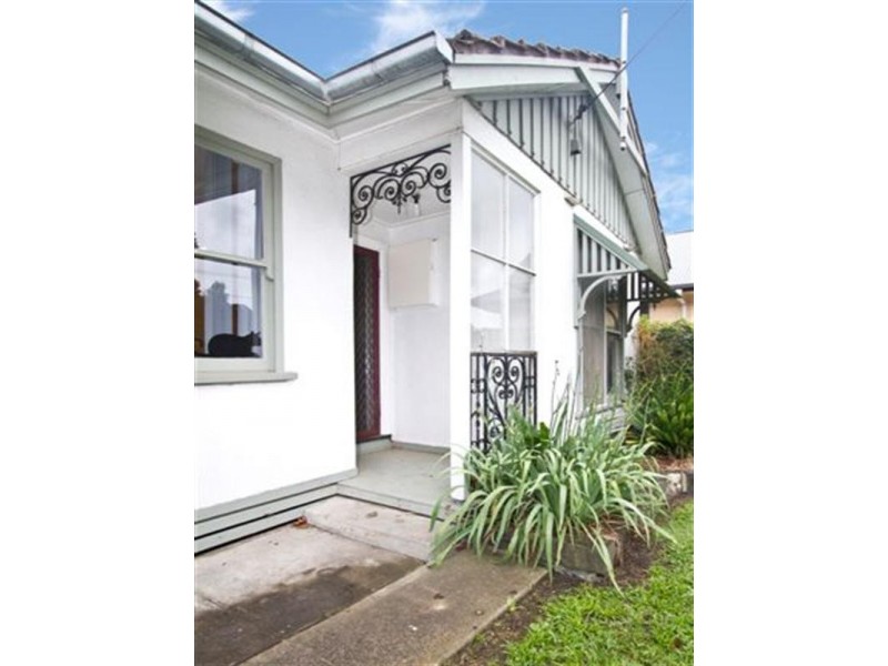 23 Blackwood Road, Heidelberg West VIC 3081