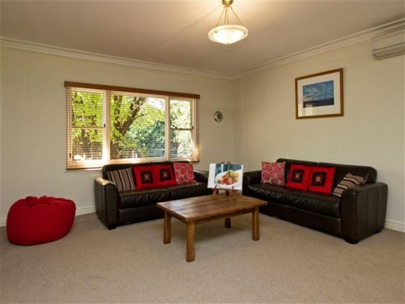 219 Rosanna Road, Rosanna VIC 3084