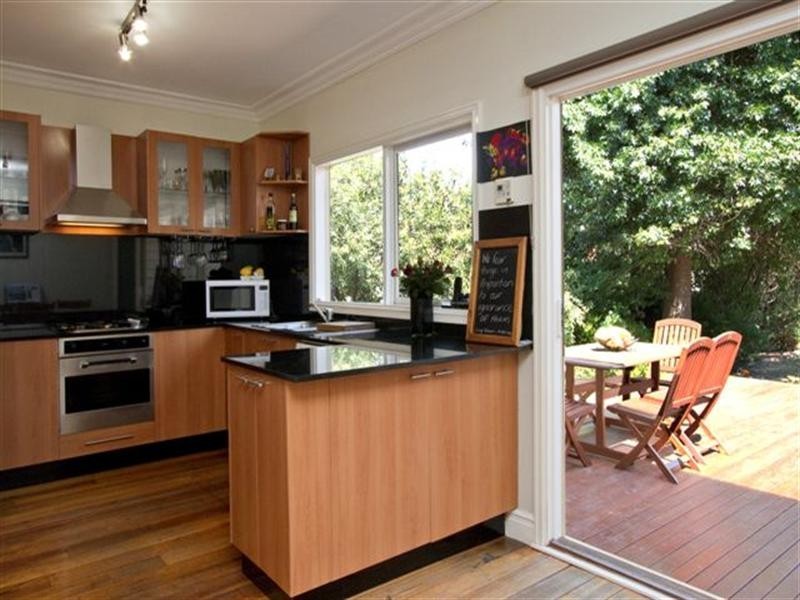 219 Rosanna Road, Rosanna VIC 3084