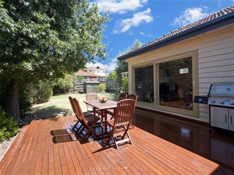 219 Rosanna Road, Rosanna VIC 3084