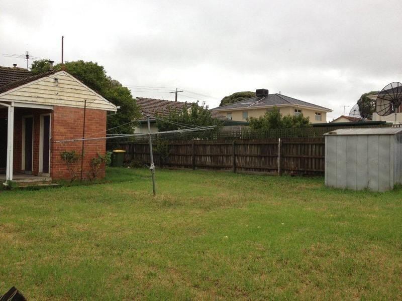 172 Oriel Road, Heidelberg Heights VIC 3081