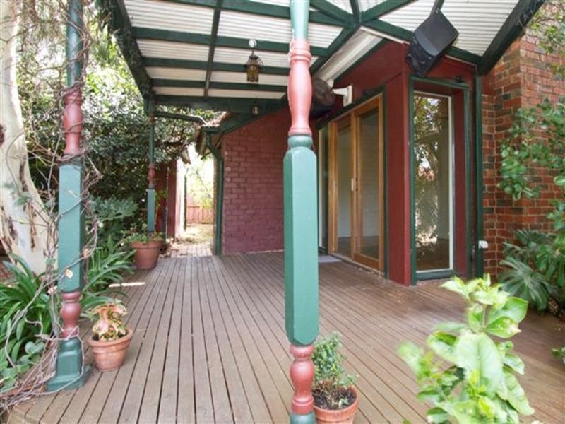 232 Oriel Road, Heidelberg West VIC 3081