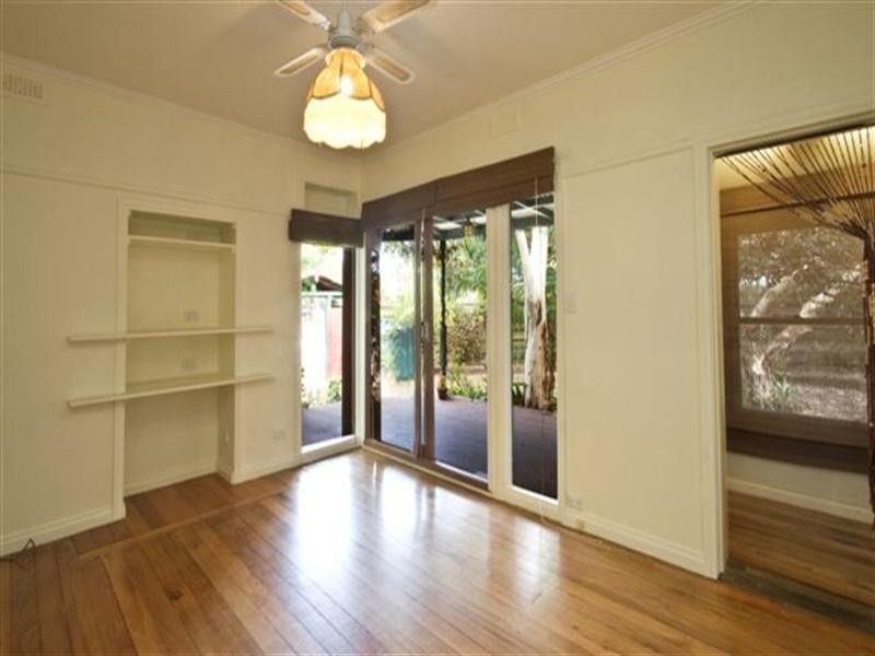 232 Oriel Road, Heidelberg West VIC 3081