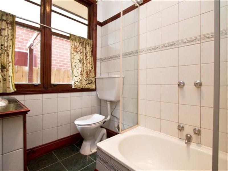 232 Oriel Road, Heidelberg West VIC 3081