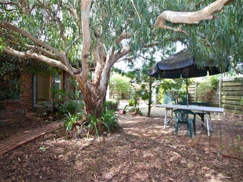 232 Oriel Road, Heidelberg West VIC 3081