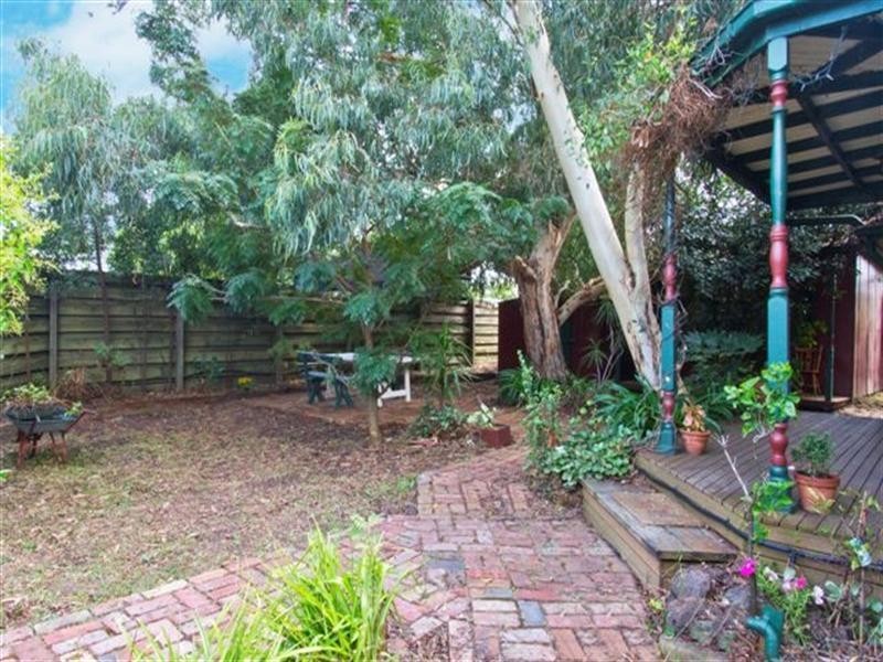 232 Oriel Road, Heidelberg West VIC 3081