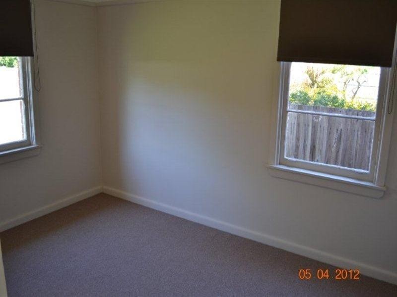 238 Oriel Road, Heidelberg West VIC 3081