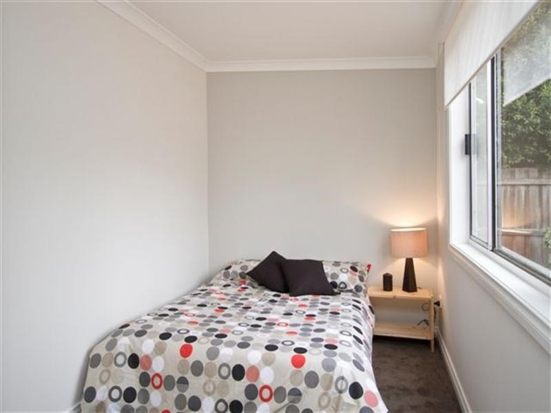 10 North Crescent, Heidelberg West VIC 3081