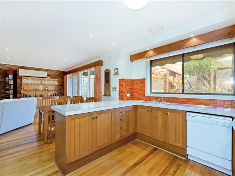 5 Ti Tree Court, Viewbank VIC 3084