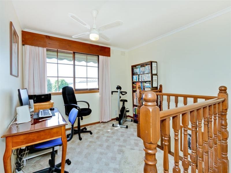 5 Ti Tree Court, Viewbank VIC 3084