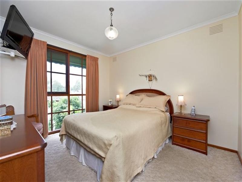 5 Jacaranda Place, Viewbank VIC 3084