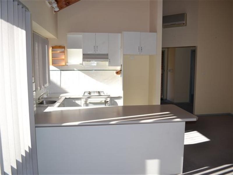 2/15 Forster Street, Heidelberg Heights VIC 3081