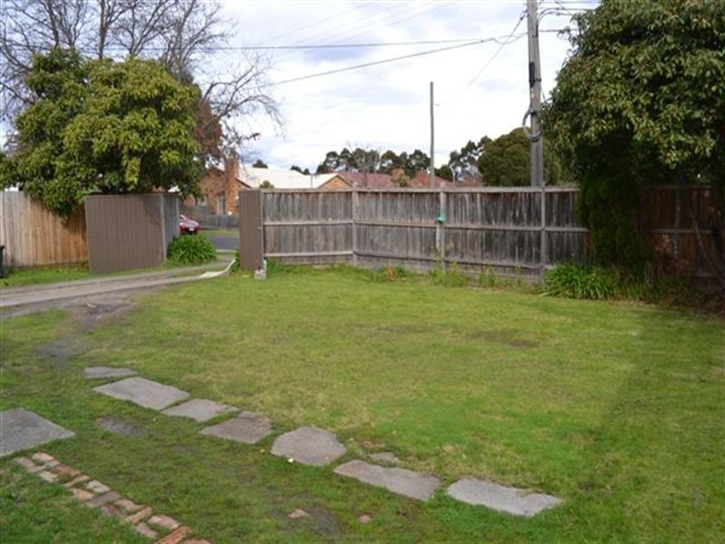 94 Lloyd Street, Heidelberg Heights VIC 3081