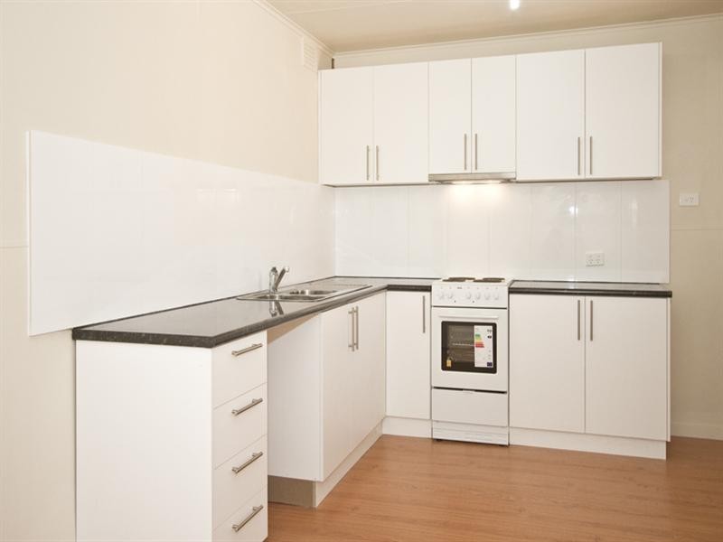 20 Catalina Street, Heidelberg West VIC 3081