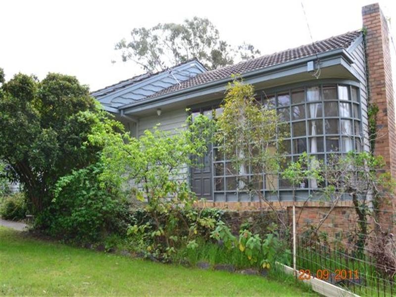 2 Ruthven Street, Macleod VIC 3085