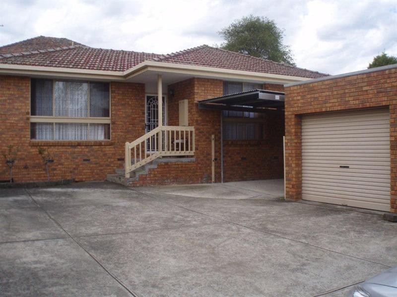 2/64 St Hellier Street, Heidelberg Heights VIC 3081