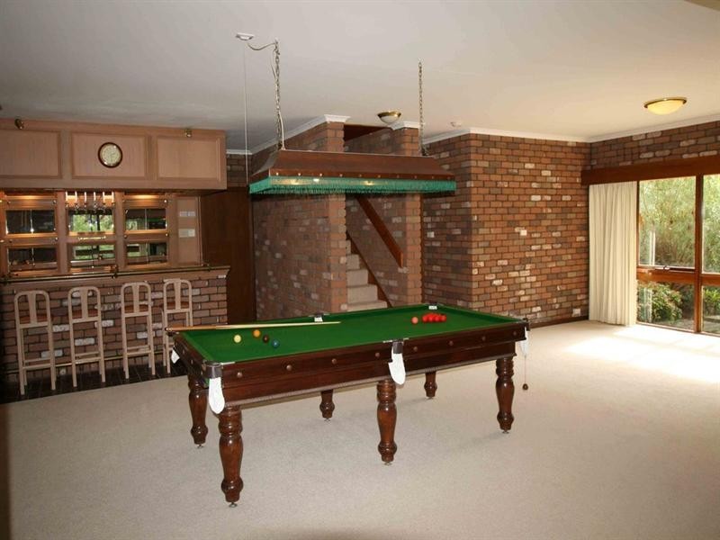 8 Chivers Road, Templestowe VIC 3106