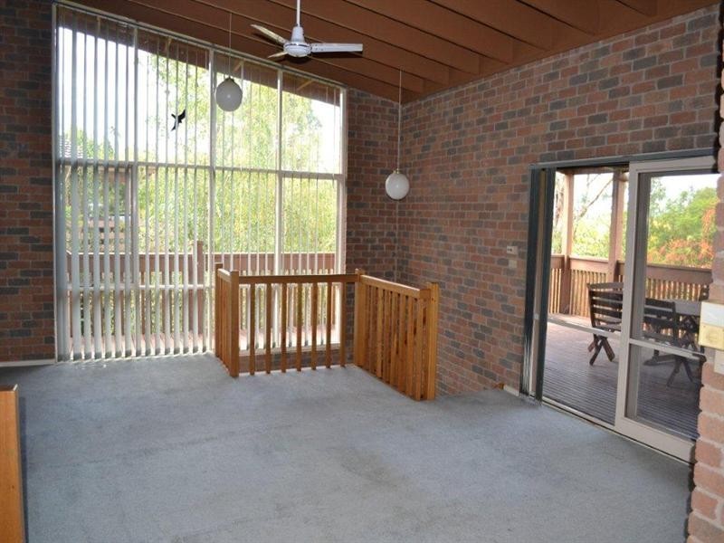 9 Longstaff Court, Doncaster East VIC 3109