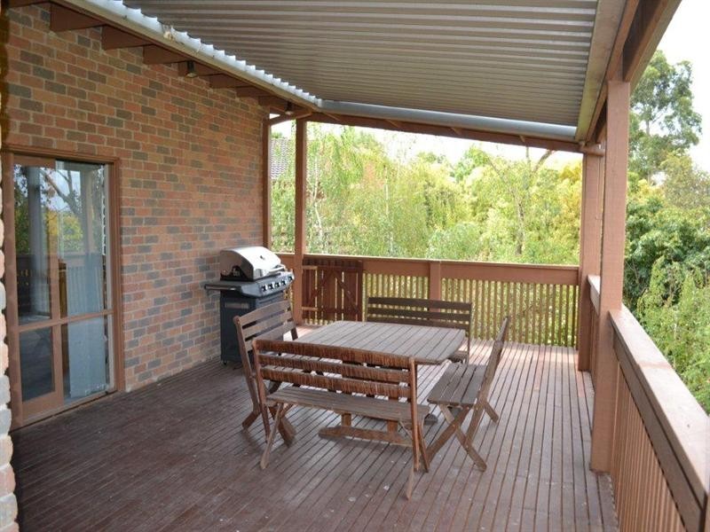 9 Longstaff Court, Doncaster East VIC 3109