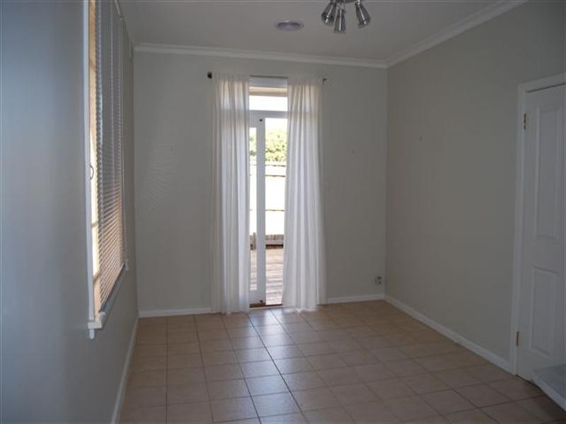 57 McEwan Road, Heidelberg Heights VIC 3081